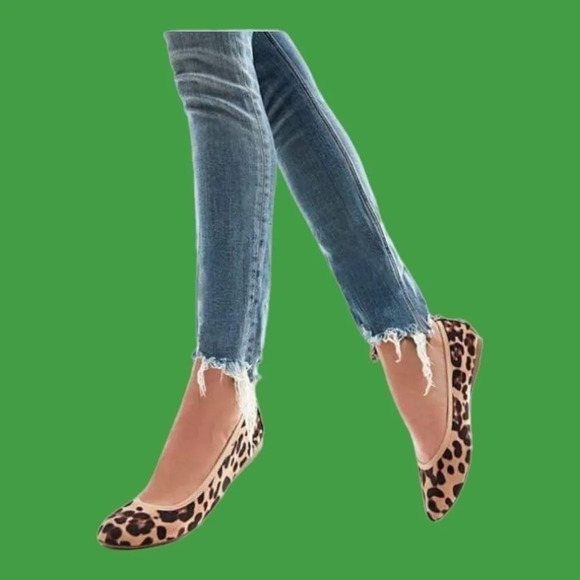 Steve madden bamba leopard print ballet flats size 6M